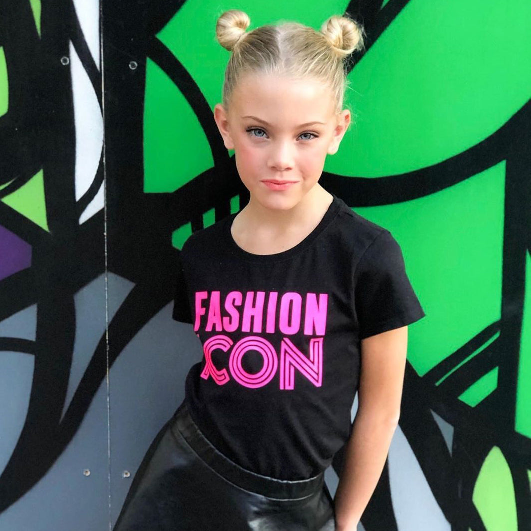 FASHION ICON NEON GREEN OR PINK Short Sleeve T-shirt FABVOKAB